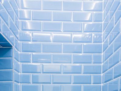 美縫劑冬天施工需要泡膠嗎？