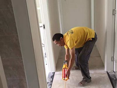 專業(yè)的美縫師傅都這么選擇真瓷膠廠家！