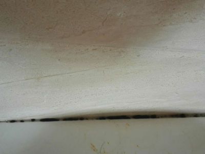 藝術(shù)邊線和玻璃膠誰更適合封邊？