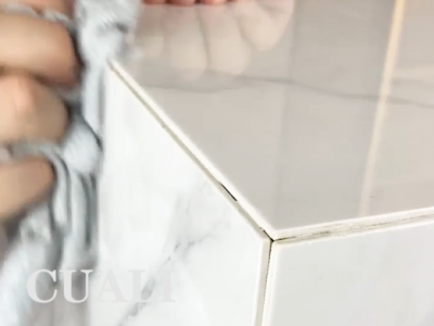 比想象中簡單！新手實拍用巖板專用膠美縫操作步驟