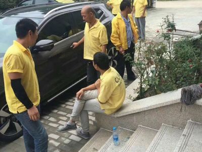 這就是專業(yè)的瓷磚美縫！